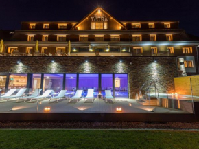 Гостиница Grandhotel Tatra****  Велке Карловице